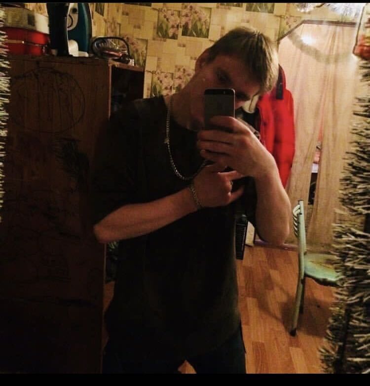  ,   Maxim, 24 ,   ,   