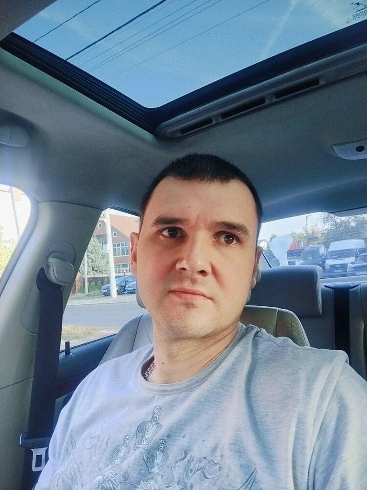  50519012  Ivan, 34 ,    --