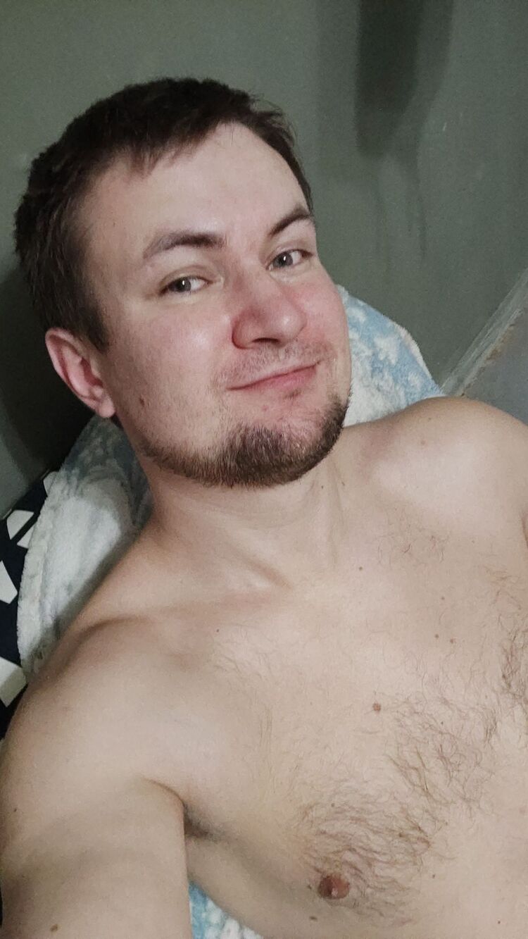  32168852  , 35 ,    