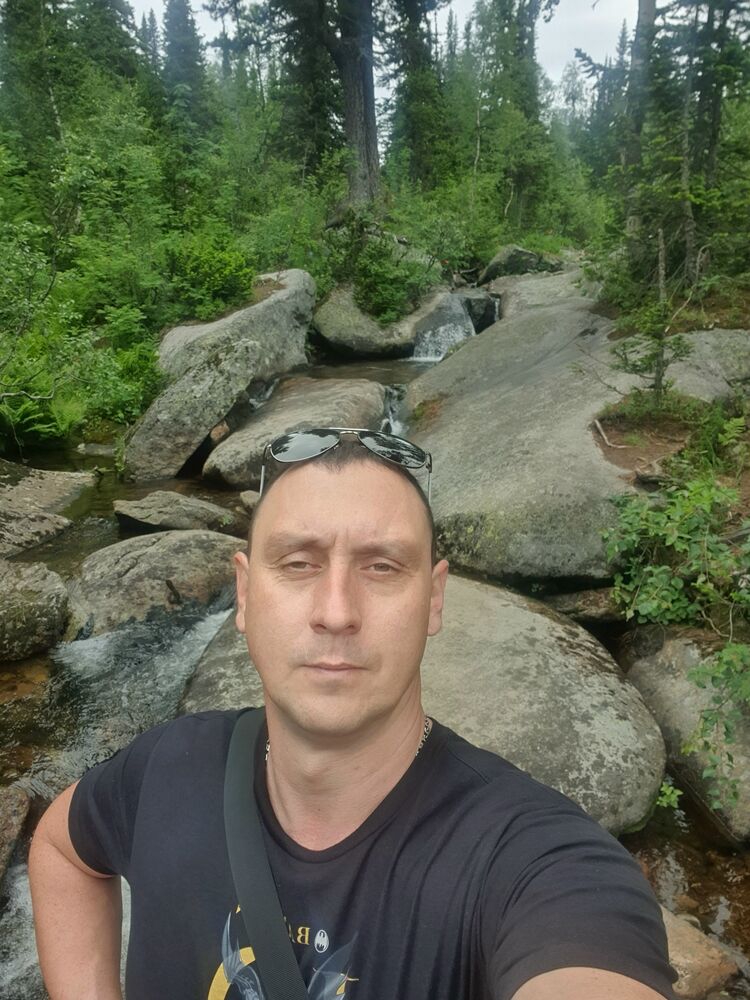 ���� 28606692 ������� Graf, 44 ����, ���� ���������� � ������������