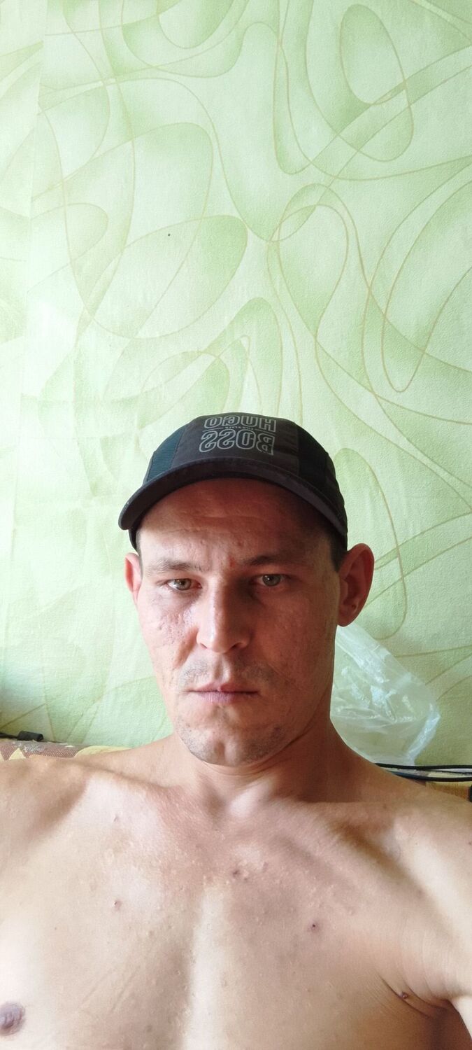  44035752  , 34 ,    