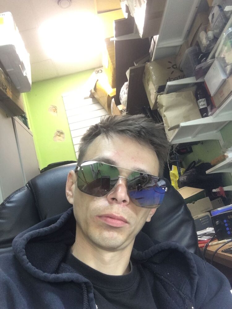  28950902  , 36 ,    