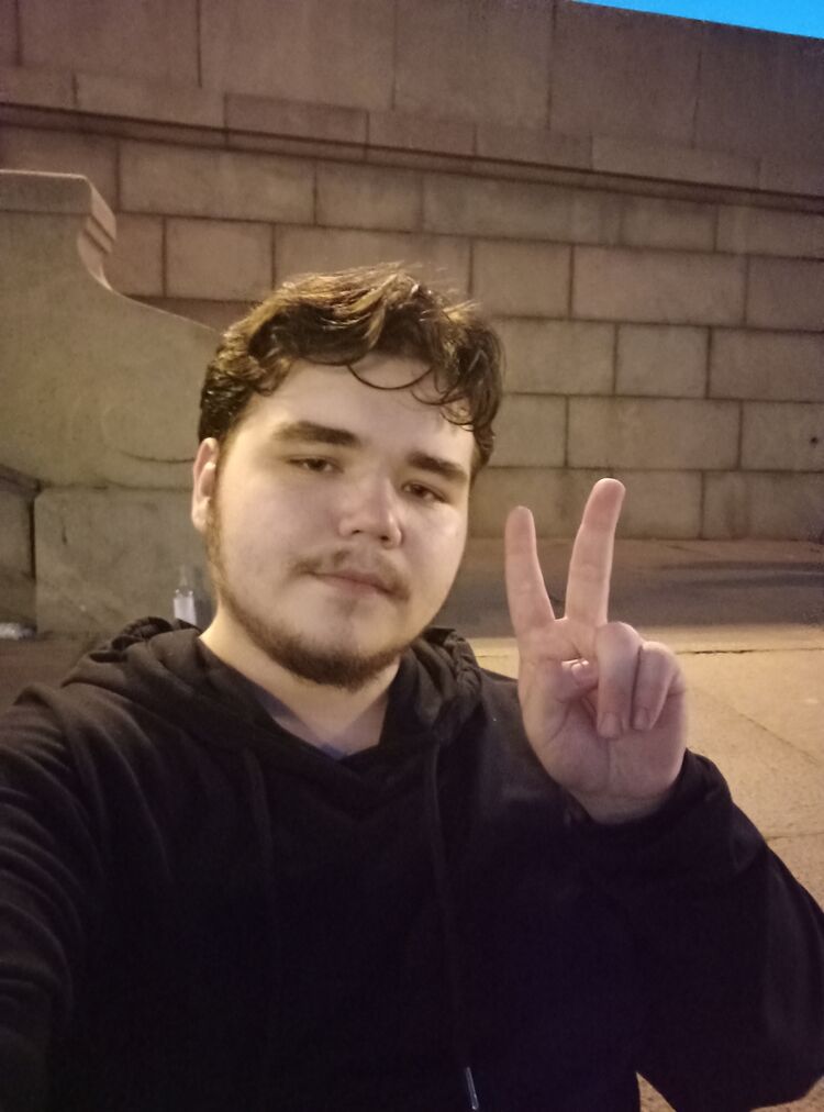 53471032  , 19 ,    -
