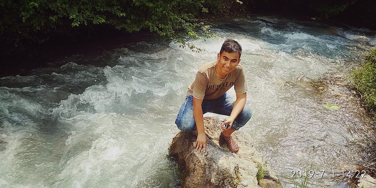  ,   Komron, 28 ,   ,   , c 