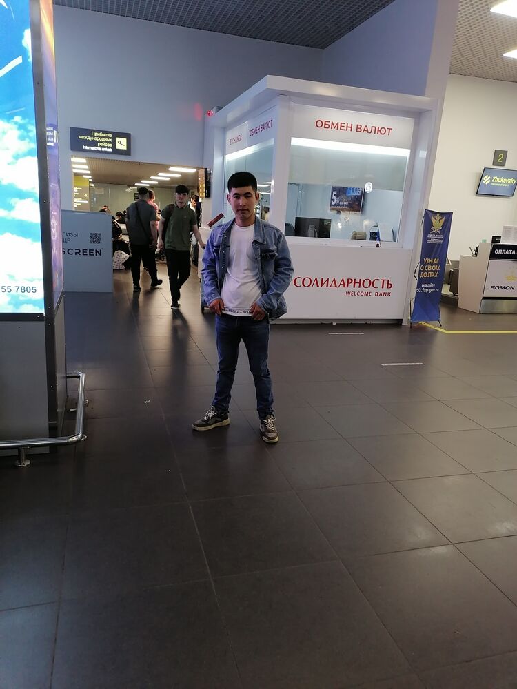  ,   Sehroz, 25 ,   ,   