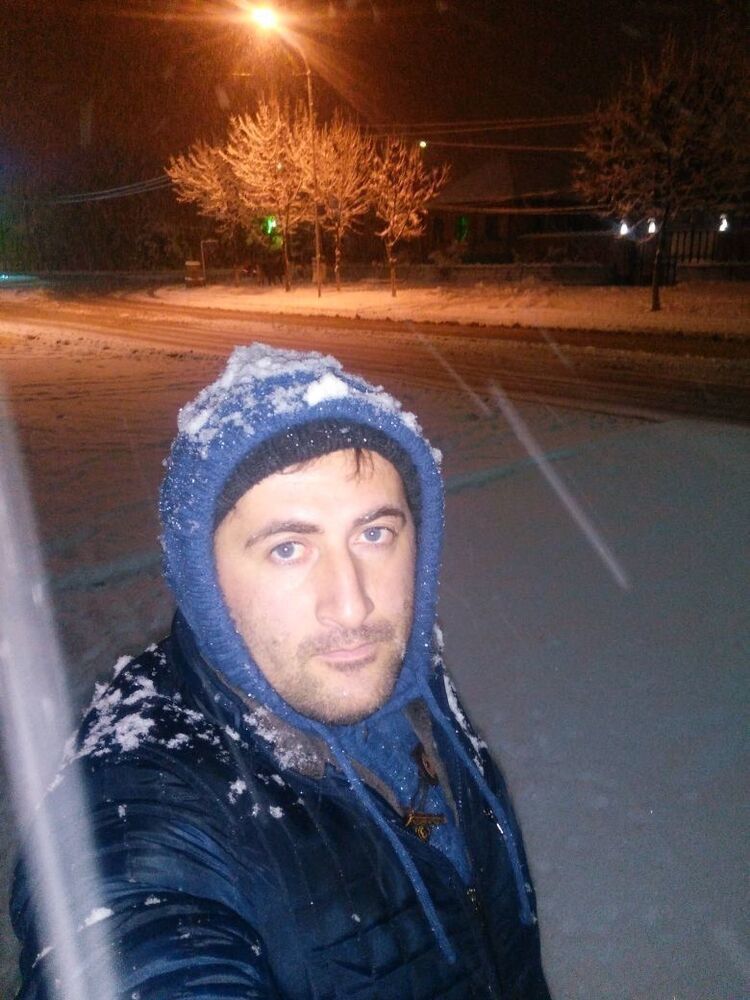  11483602  Afiq, 41 ,    