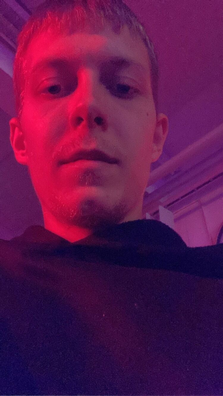 ���� 38653892 ������� Xxxxxxx, 23 ����, ���� ���������� � Algolsheim