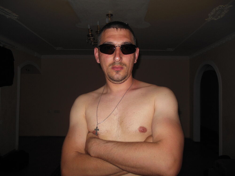  6078752  Maikl, 41 ,    