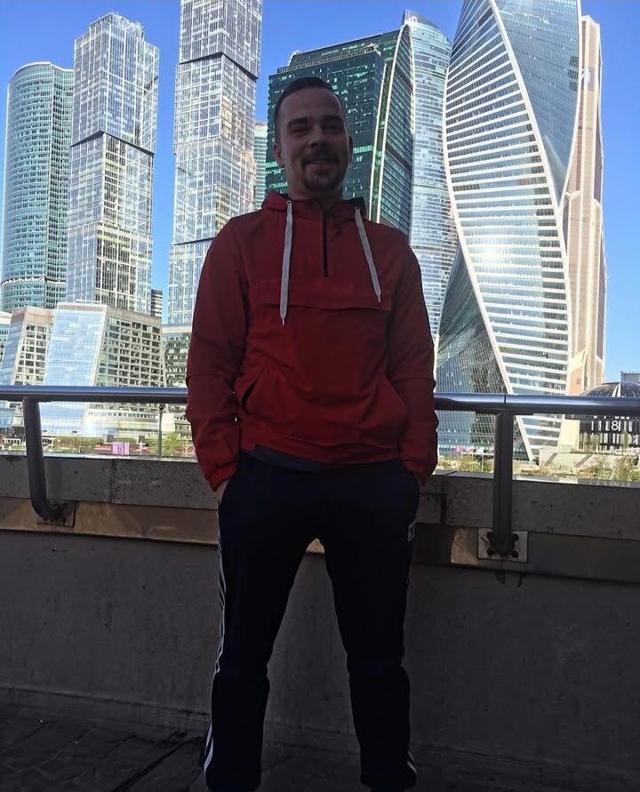  47979022  , 23 ,    