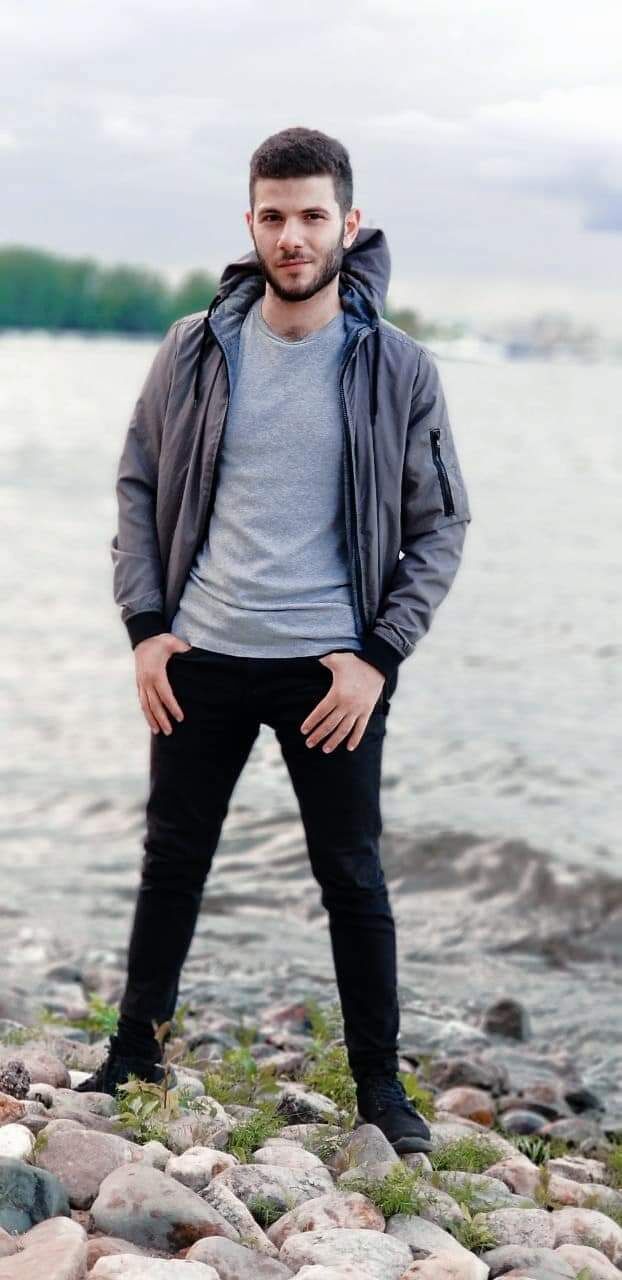  ,   Rami, 28 ,     , c 