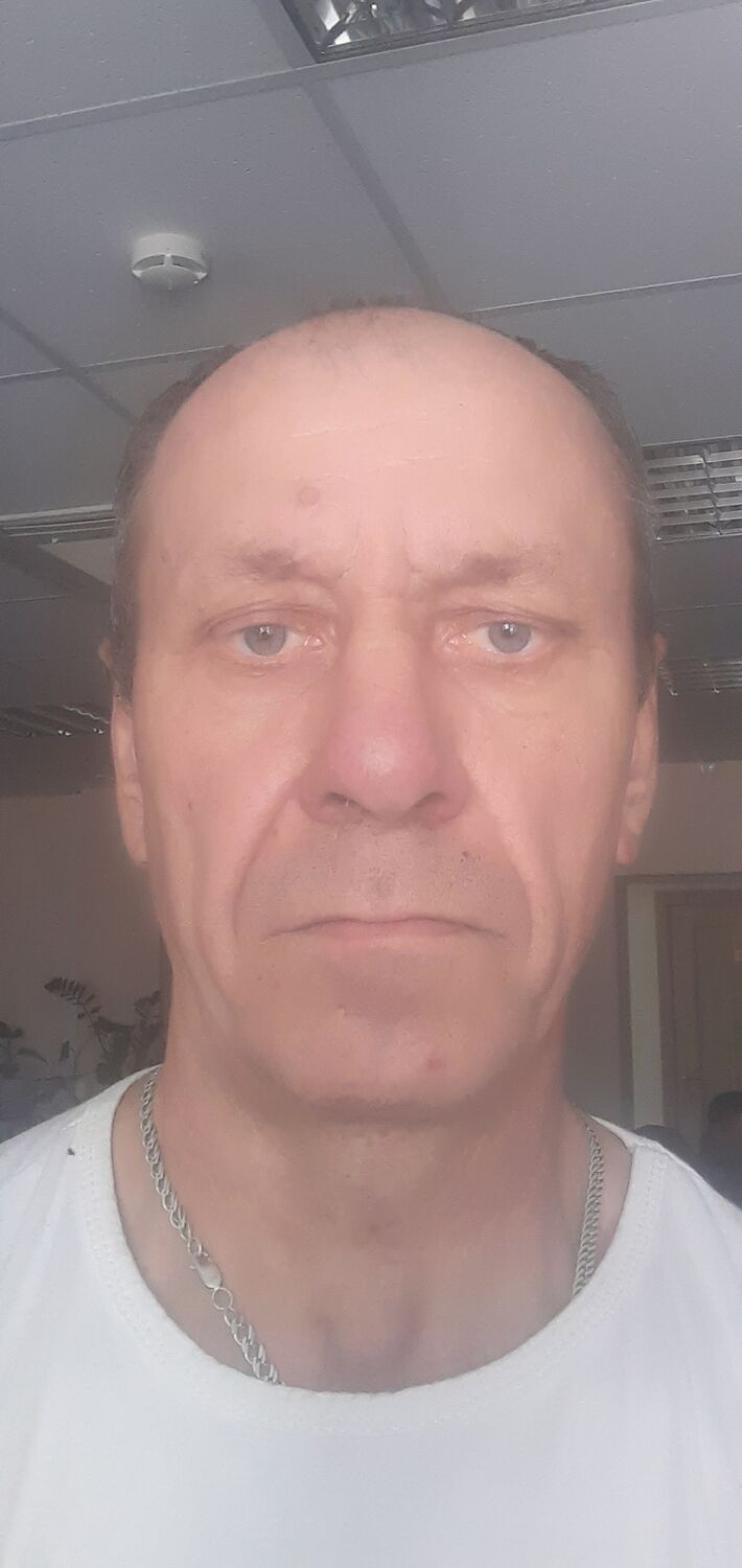  42992722  , 56 ,    