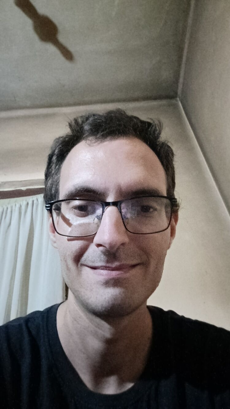  52733762  Dragan, 29 ,    