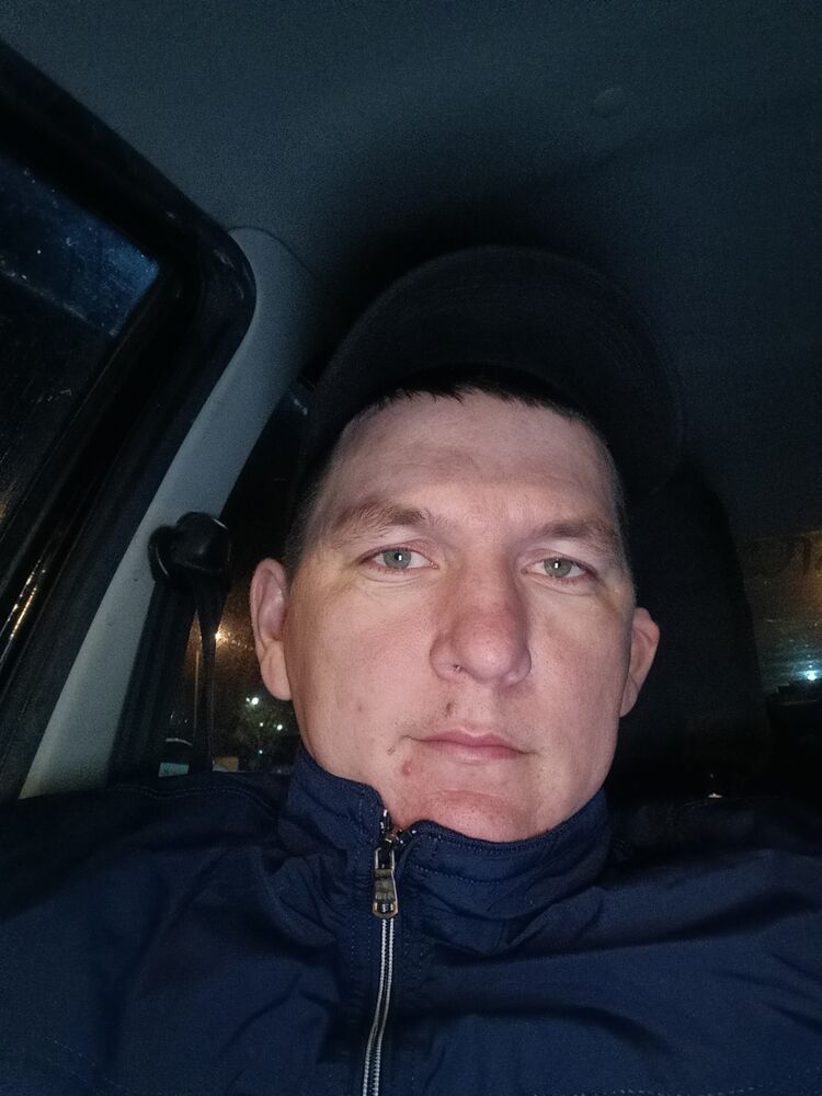  33901362  , 37 ,    