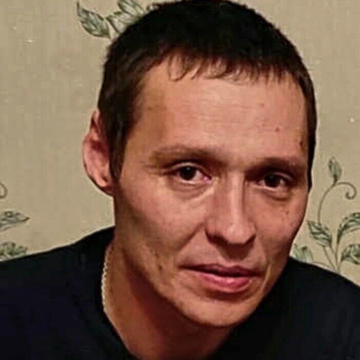  ,   Dmitry, 45 ,   c 