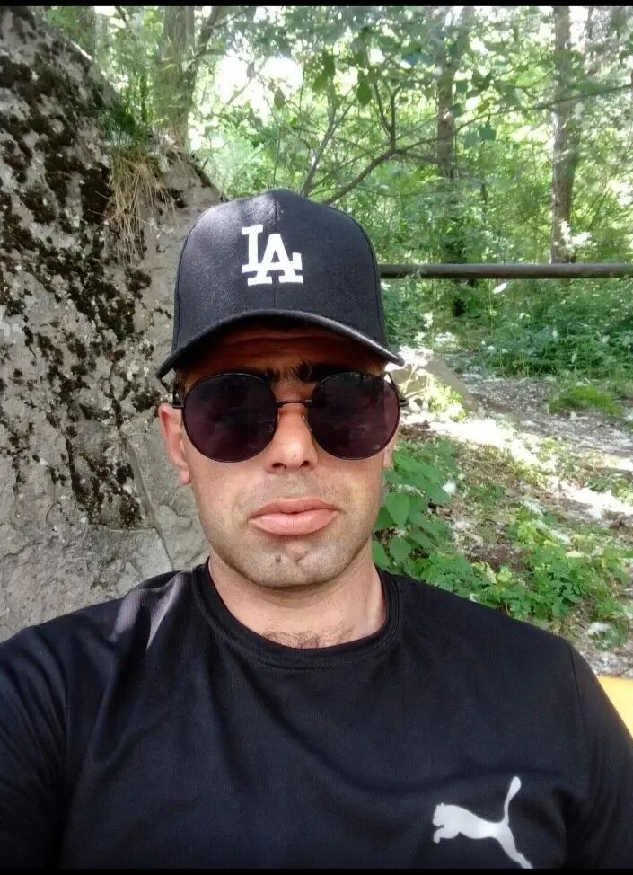 ���� 41664592 ������� Vahan, 33 ����, ���� ���������� � �������