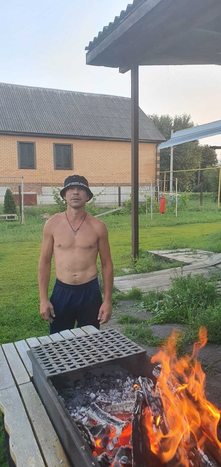  27550922  , 42 ,    