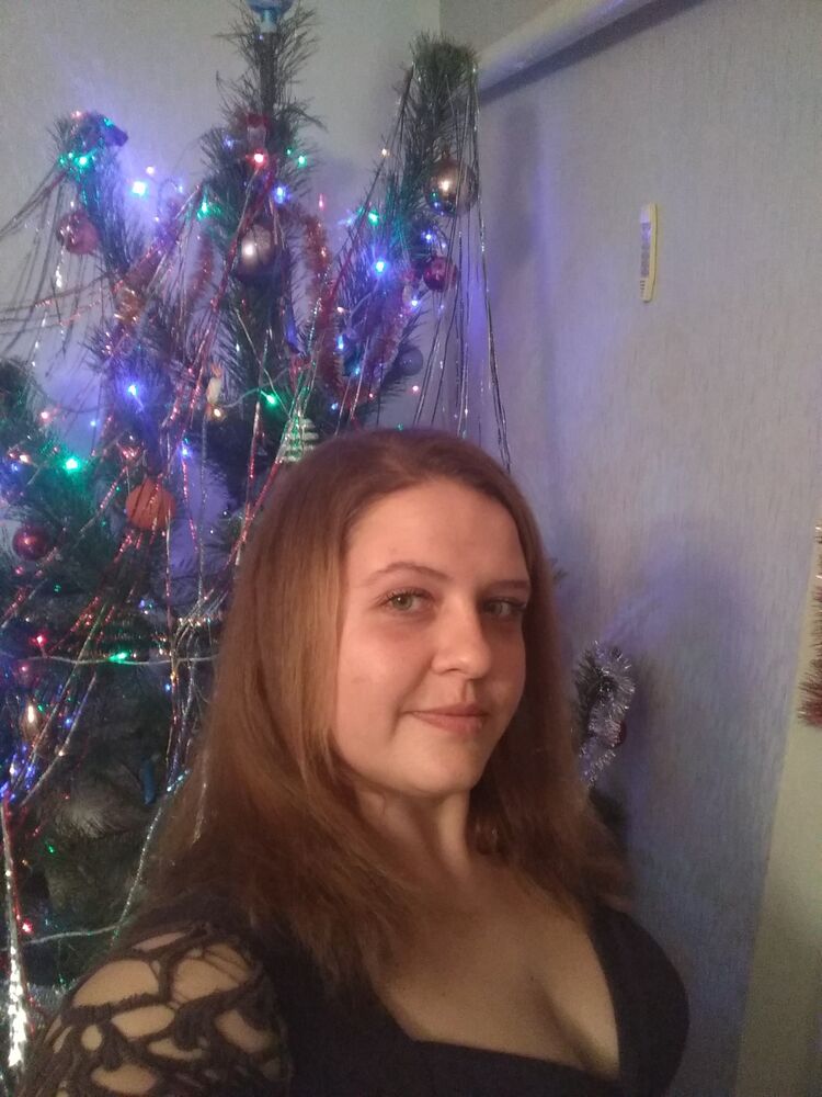  ,   Viktoriia, 34 ,   