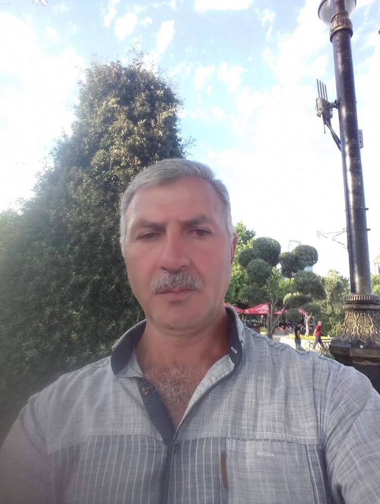  ,   Abbas, 52 ,   ,   