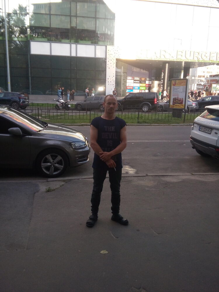  ,   Pavlo, 34 ,   ,   , c , 