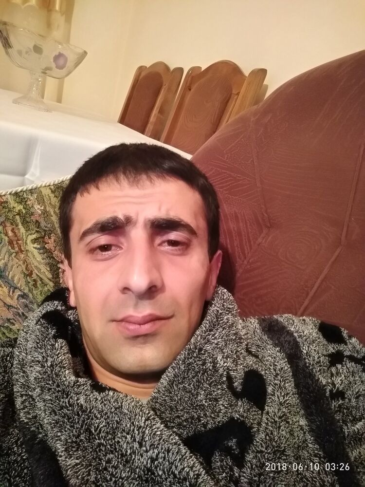  12517722  , 40 ,    