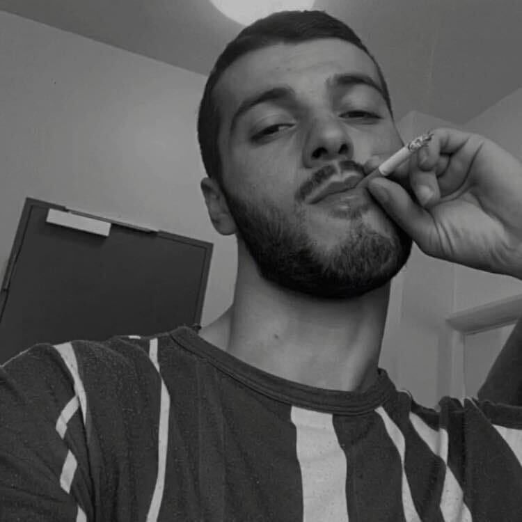  45565102  Giorgi, 27 ,    