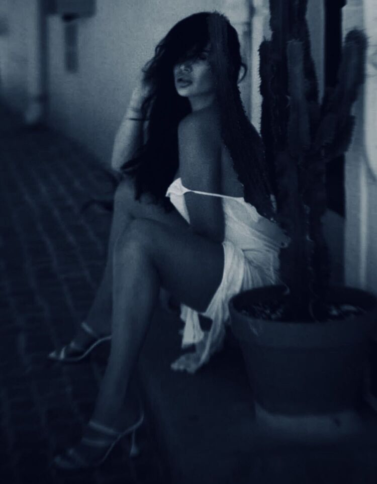 ,   Nika, 42 ,     , c , 