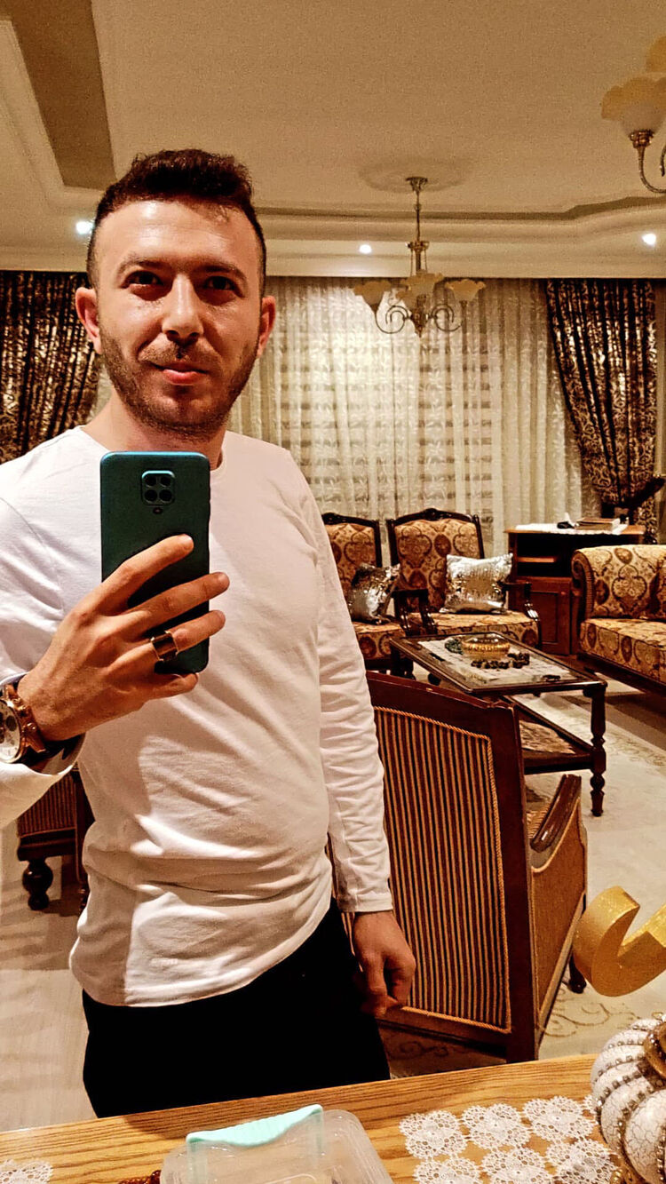  ,   Yusuf, 32 ,   ,   , c , 