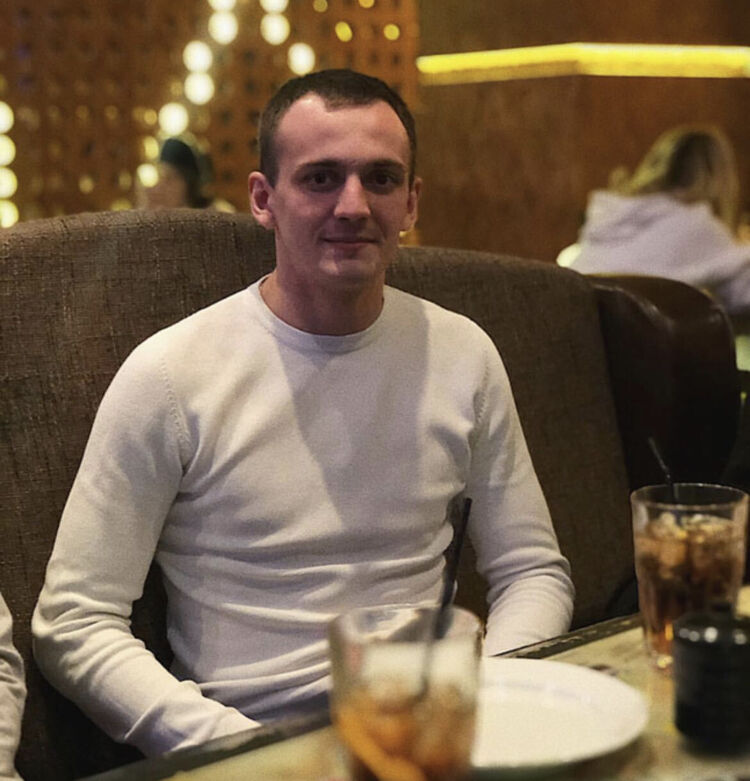 ���� 24258252 ������� �����, 32 ����, ���� ���������� � ������