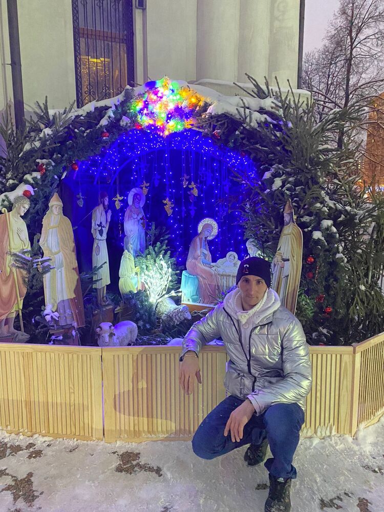  ,   Artem, 34 ,   ,   , c , 
