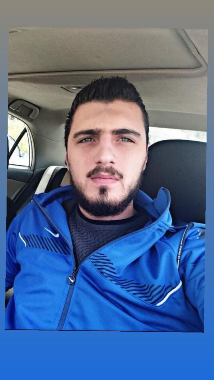  30723942  Zeus, 29 ,    Fontvieille
