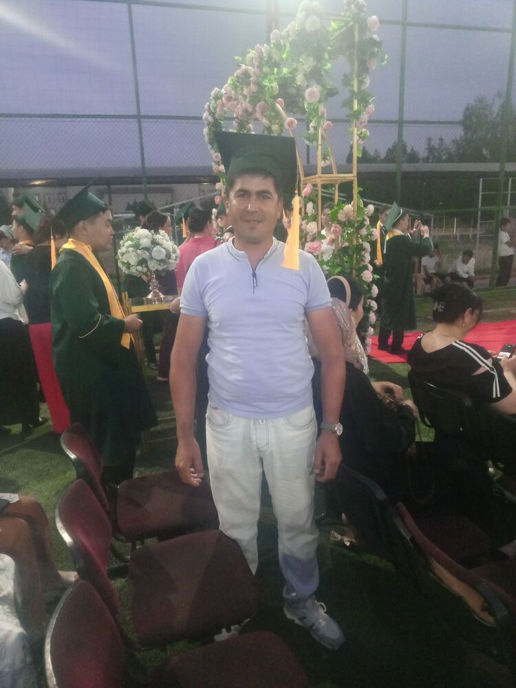  52580132  Bahti, 38 ,    