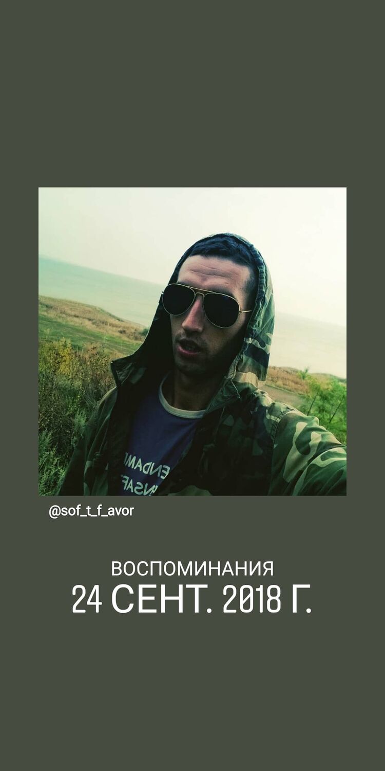  22795442  Olech, 30 ,    