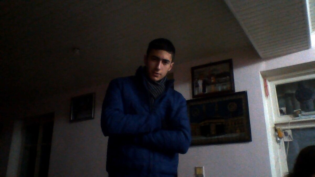  ,   Ferman, 32 ,   
