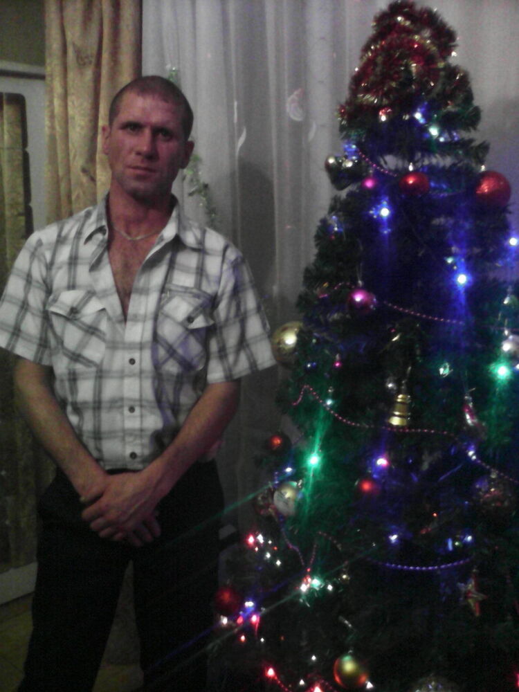  15953132  Aleksandr, 42 ,    