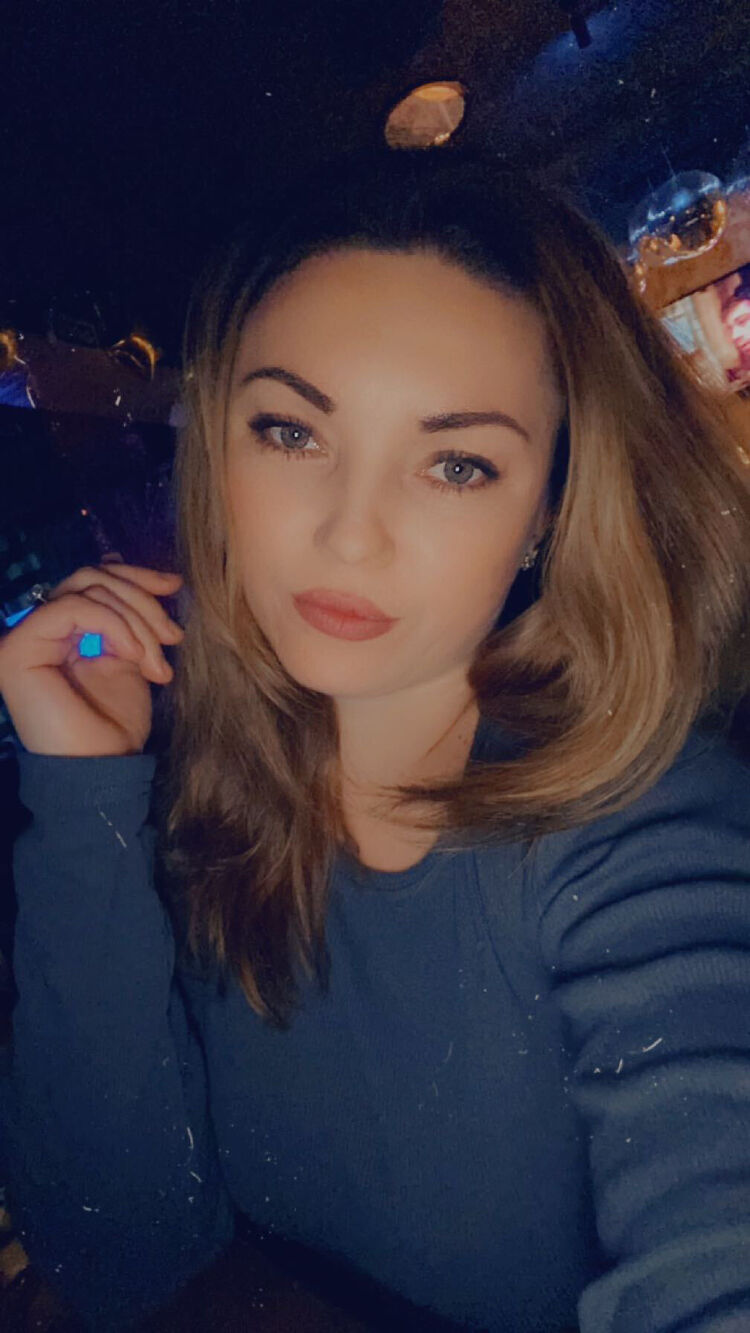  48843582  , 33 ,    