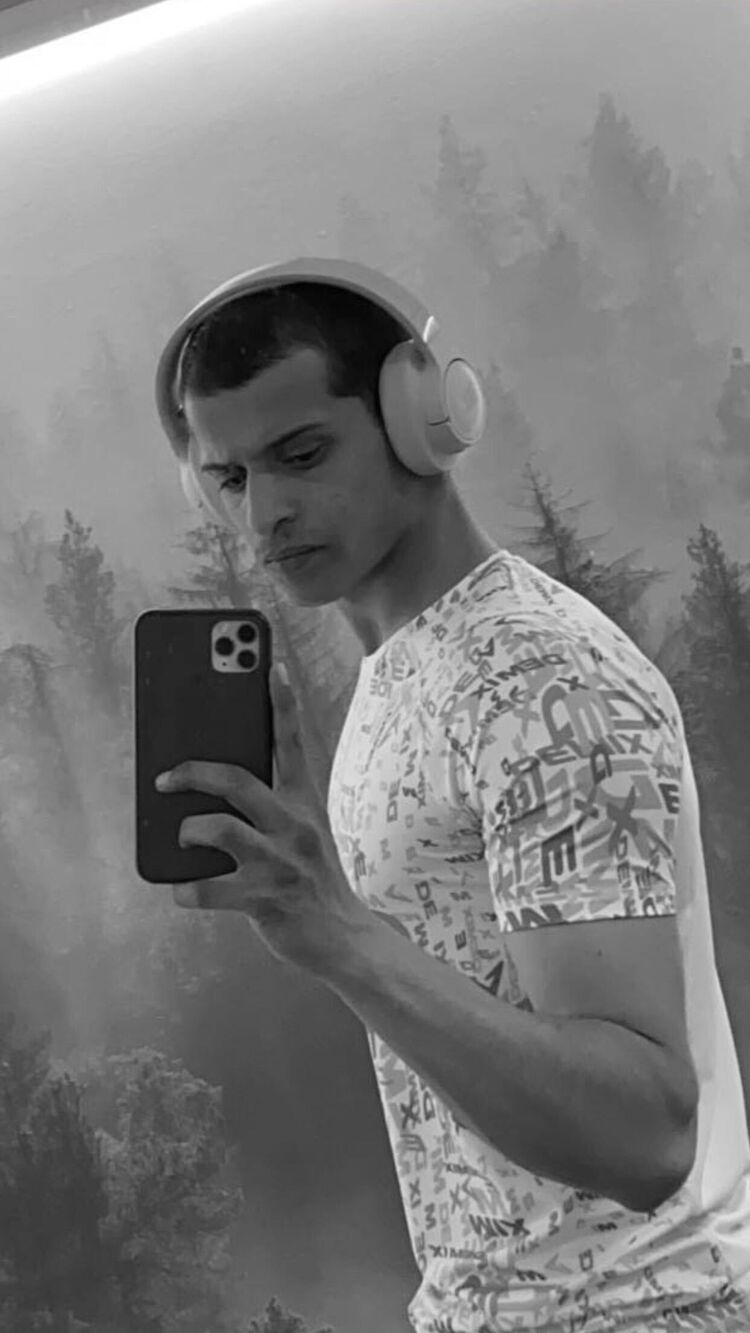  ,   , 24 ,   ,   