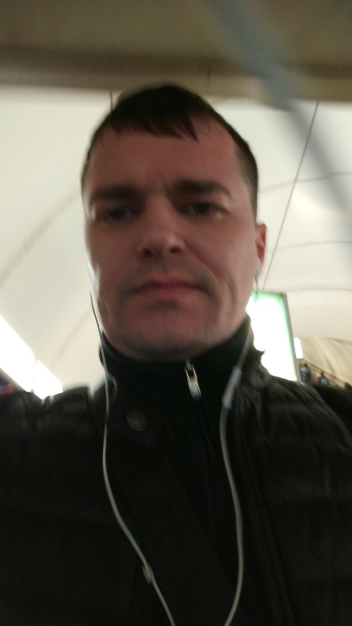  23107882  , 44 ,    -