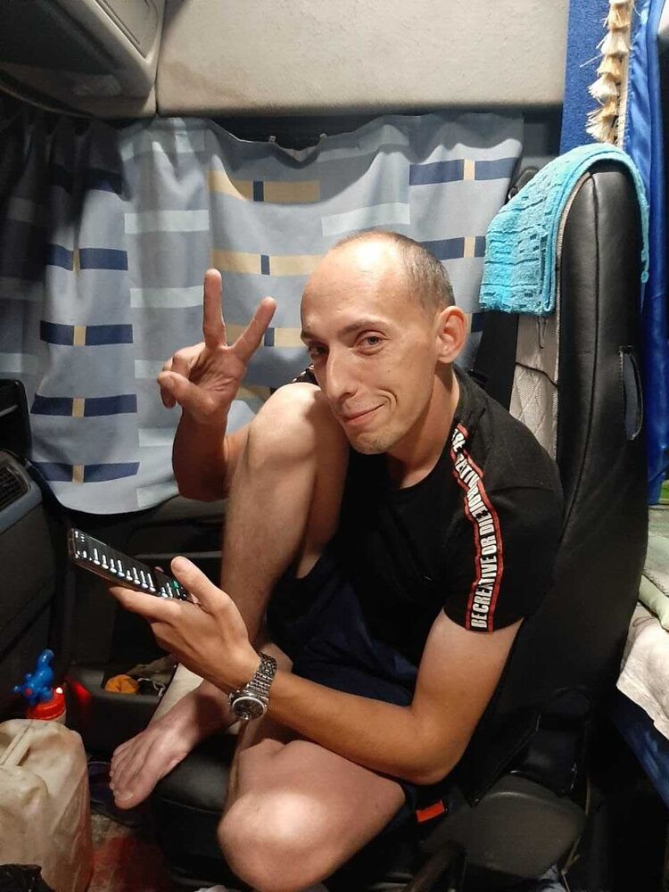  23434662  , 35 ,    