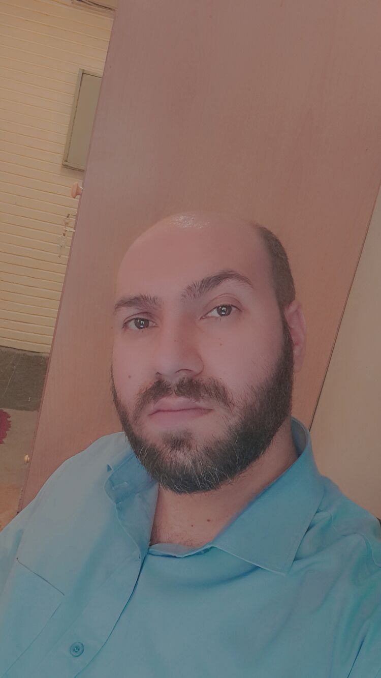  43795692  Ali, 32 ,    