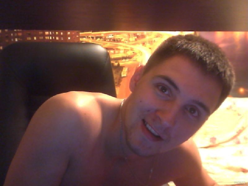  8076672  , 31 ,    