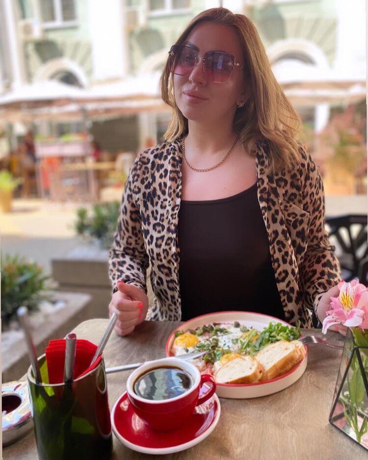  28413132  , 27 ,    --