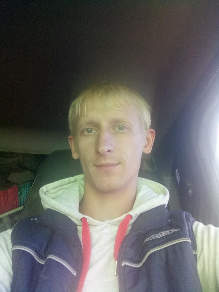  53761392  Igor, 34 ,    