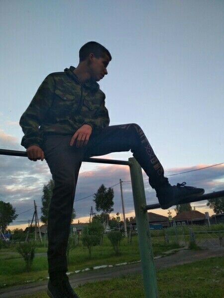  28400652  , 23 ,    