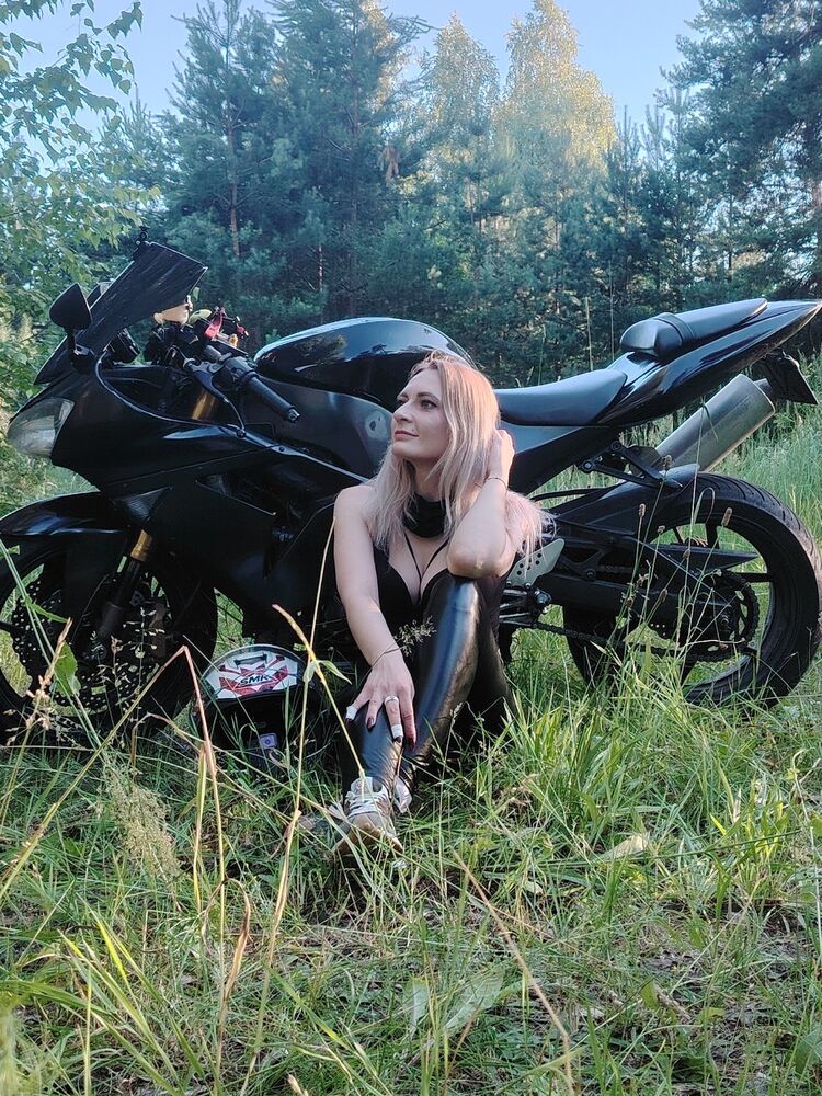  51547342  Phoenix, 36 ,    