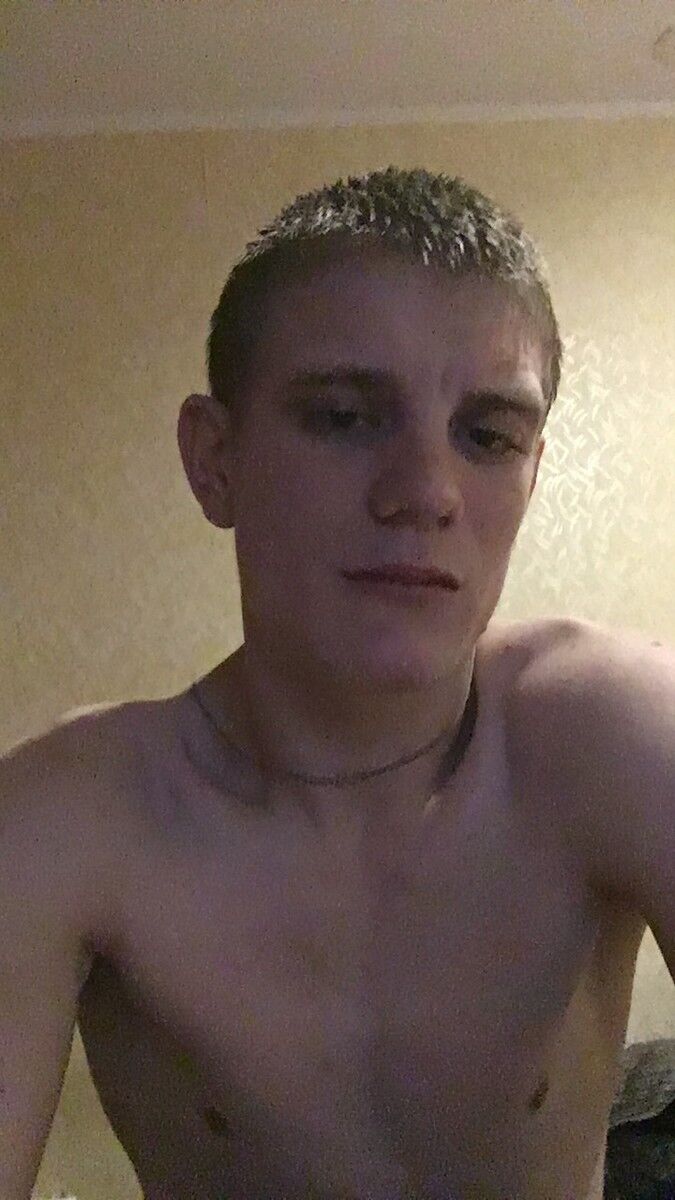  18729012  , 27 ,    