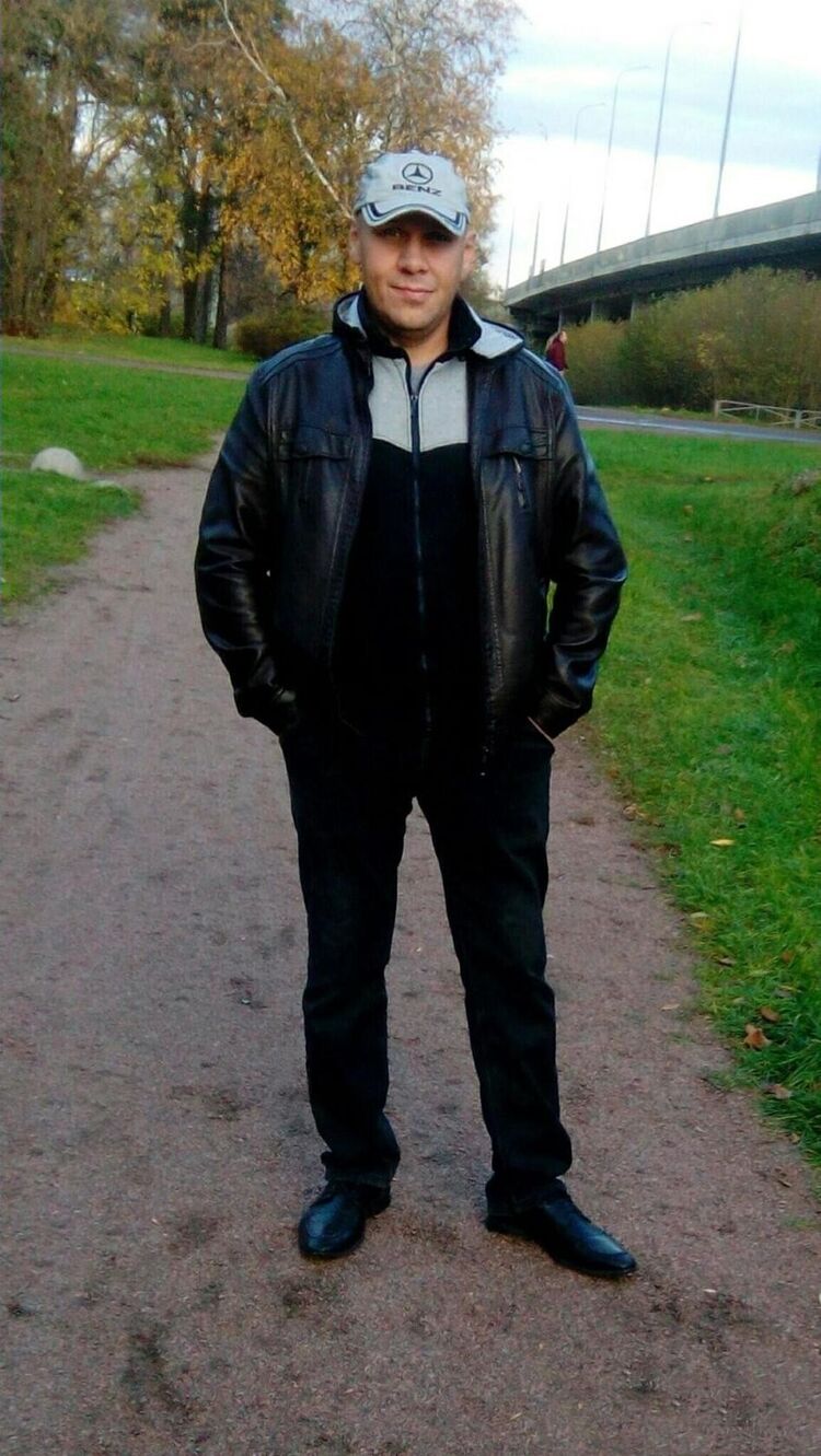  26348382  VLADISLAV, 52 ,    