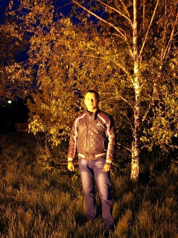  5182822  Andrey, 43 ,    