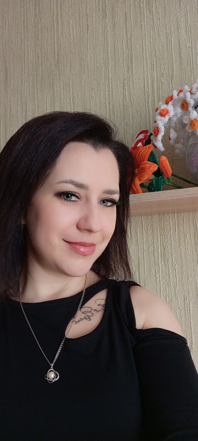  --,   , 42 ,     , c 