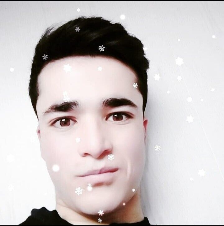  49734692  Alek, 27 ,    