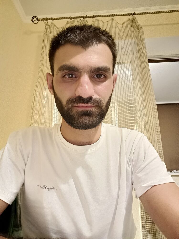  38179252  , 27 ,    